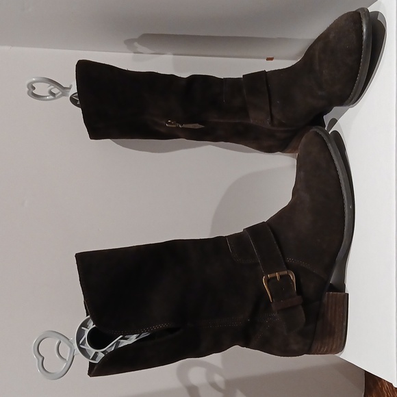 Donald Pliner - Pita - Nubuck Mid Calf Boots W/Buckle Detail - Mushroom - 8.5M